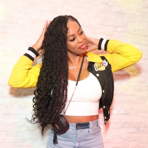 Daphnique Springs Chicago Tickets