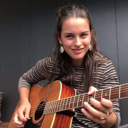 Steph Strings in Chicago
